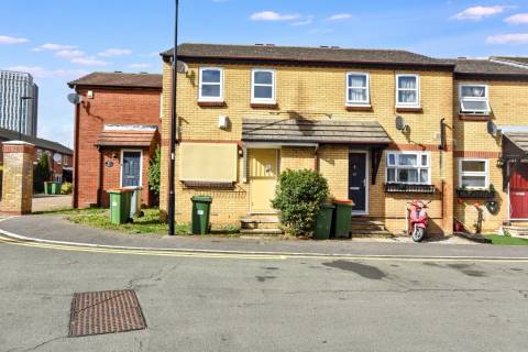 Property for auction in London
