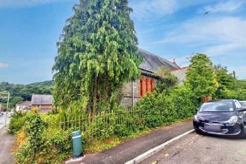 Property for auction in Mid Glamorgan