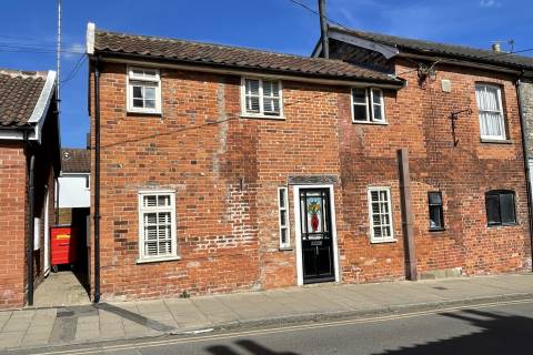Property for auction in Norfolk