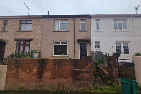 Property for auction in Mid Glamorgan