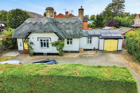 Property for auction in Essex