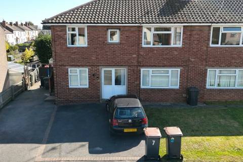 Property for auction in Warwickshire