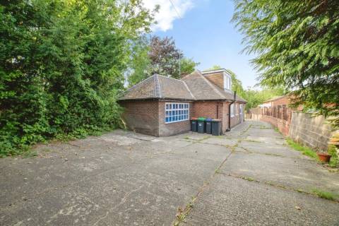 Property for auction in Nottinghamshire