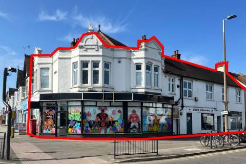 Property for auction in Essex