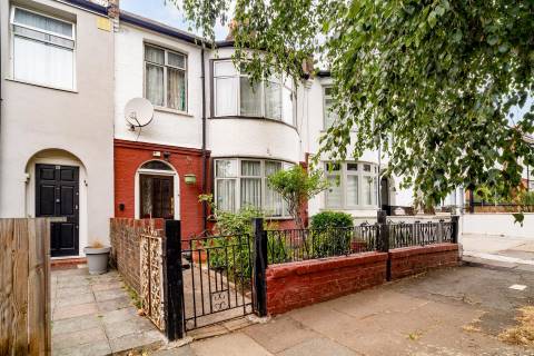 Property for auction in London