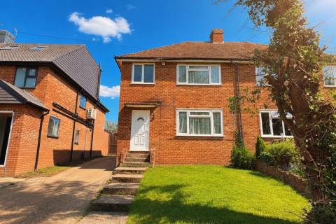Property for auction in Buckinghamshire