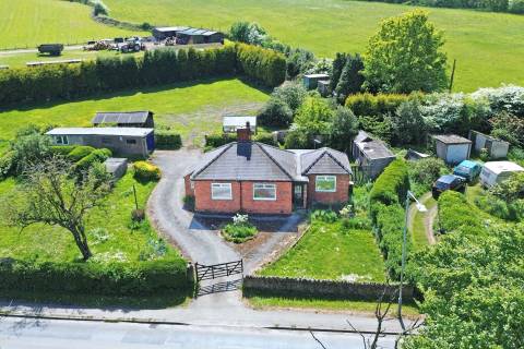 Property for auction in Derbyshire