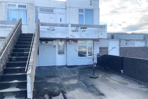 Property for auction in Avon