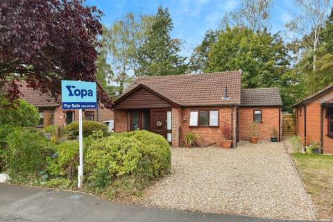 Property for auction in Lincolnshire