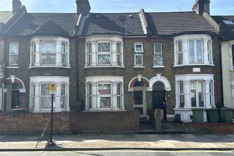 Property for auction in London