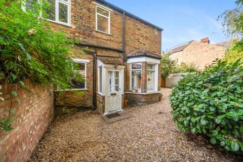 Property for auction in London