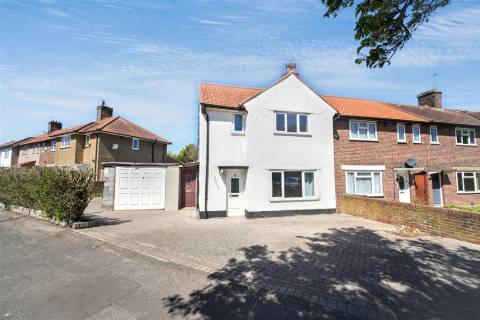 Property for auction in Surrey