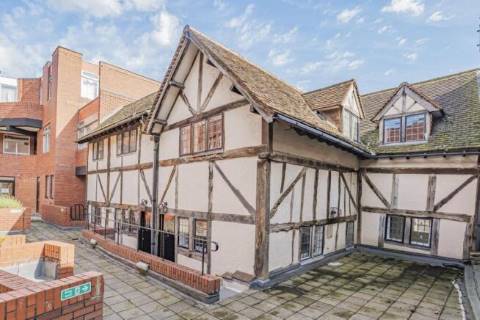 Property for auction in Berkshire