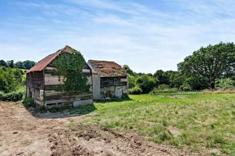 Property for auction in Kent