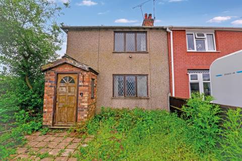 Property for auction in Warwickshire