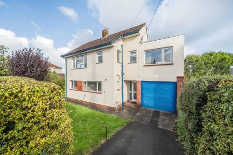 Property for auction in Avon