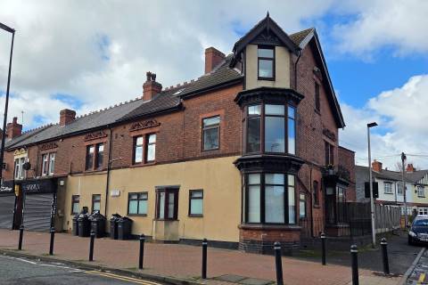 Property for auction in West Midlands