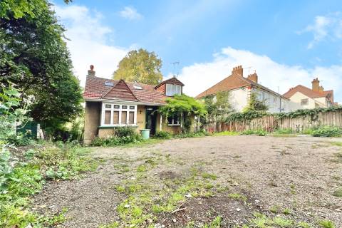 Property for auction in Kent