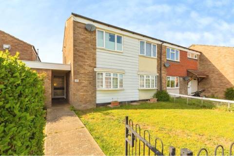 Property for auction in Buckinghamshire