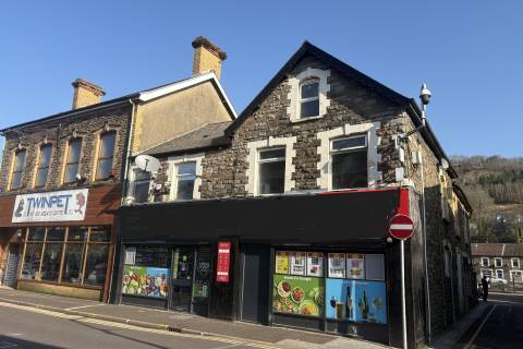 Property for auction in Mid Glamorgan