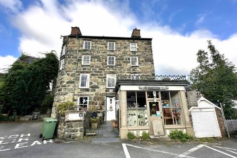 Property for auction in Gwynedd