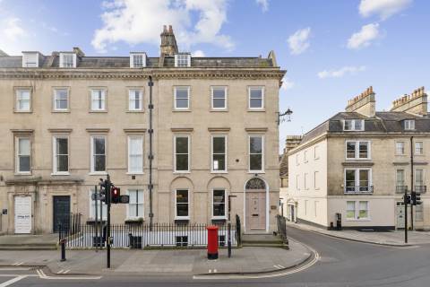 Property for auction in Avon