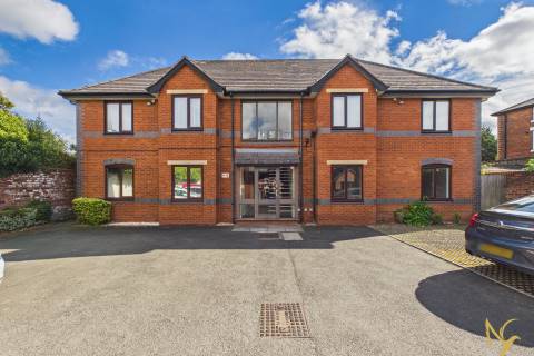 Property for auction in Worcestershire