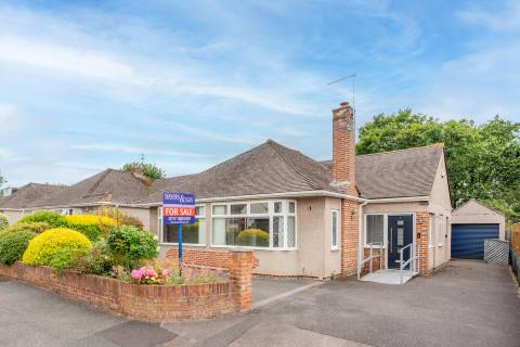 Property for auction in Avon