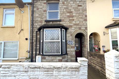 Property for auction in Buckinghamshire