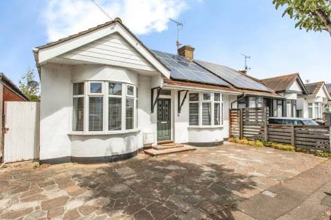 Property for auction in Essex