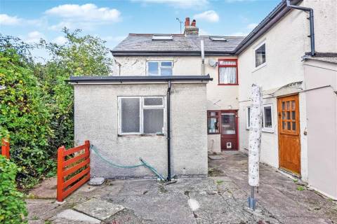 Property for auction in Essex