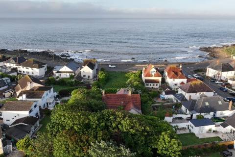 Property for auction in Mid Glamorgan