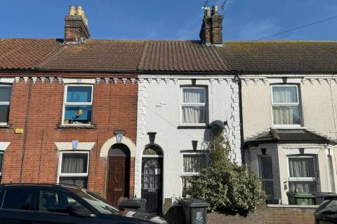 Property for auction in Norfolk