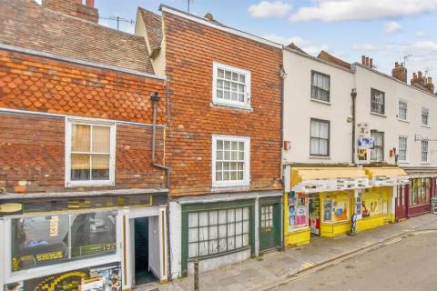 Property for auction in Kent