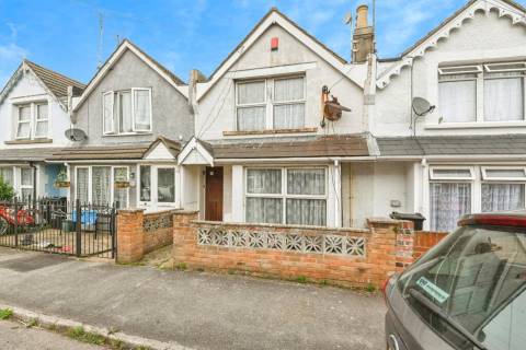 Property for auction in Essex