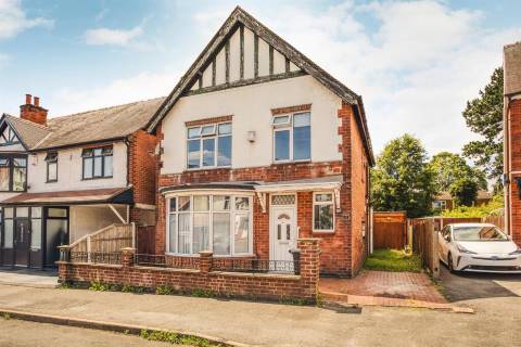 Property for auction in Derbyshire