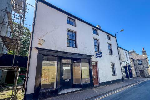 Property for auction in Gwynedd