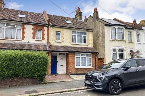 Property for auction in Surrey