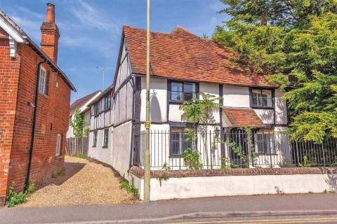 Property for auction in Berkshire