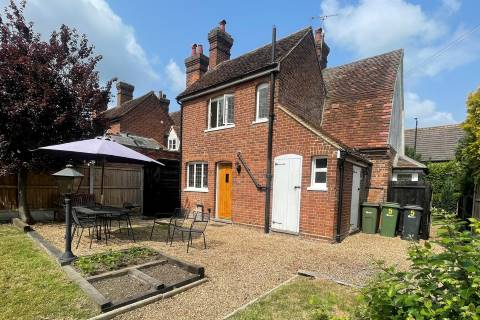 Property for auction in Essex