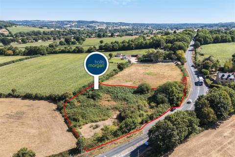 Property for auction in Somerset