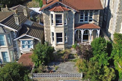 Property for auction in Avon