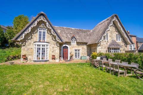 Property for auction in Isle of Wight