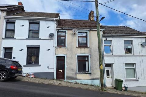 Property for auction in Mid Glamorgan