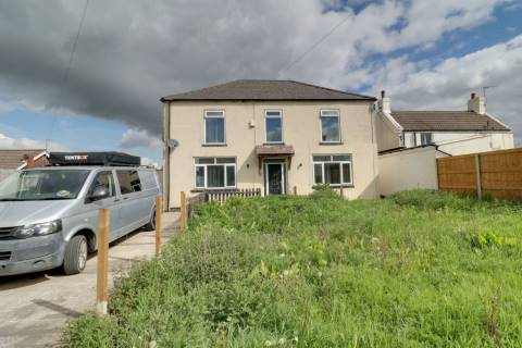 Property for auction in North Lincolnshire