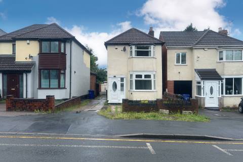 Property for auction in West Midlands