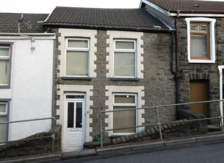 Property for auction in Mid Glamorgan