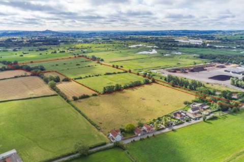 Property for auction in Somerset
