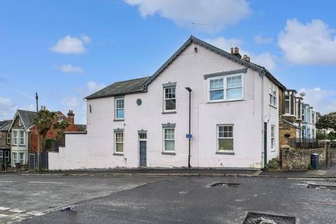 Property for auction in Isle of Wight