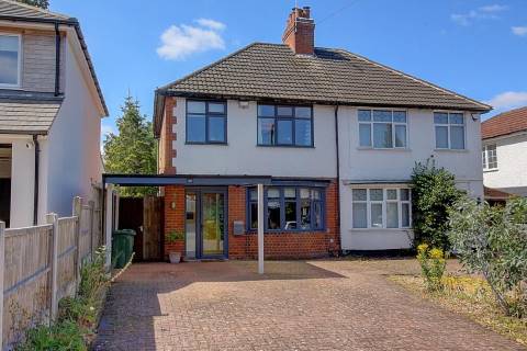 Property for auction in Leicestershire